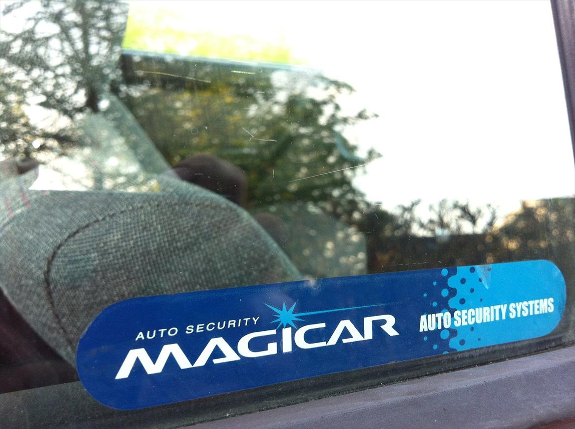 Toyota Carina E 1,6 16V XLi billede 12