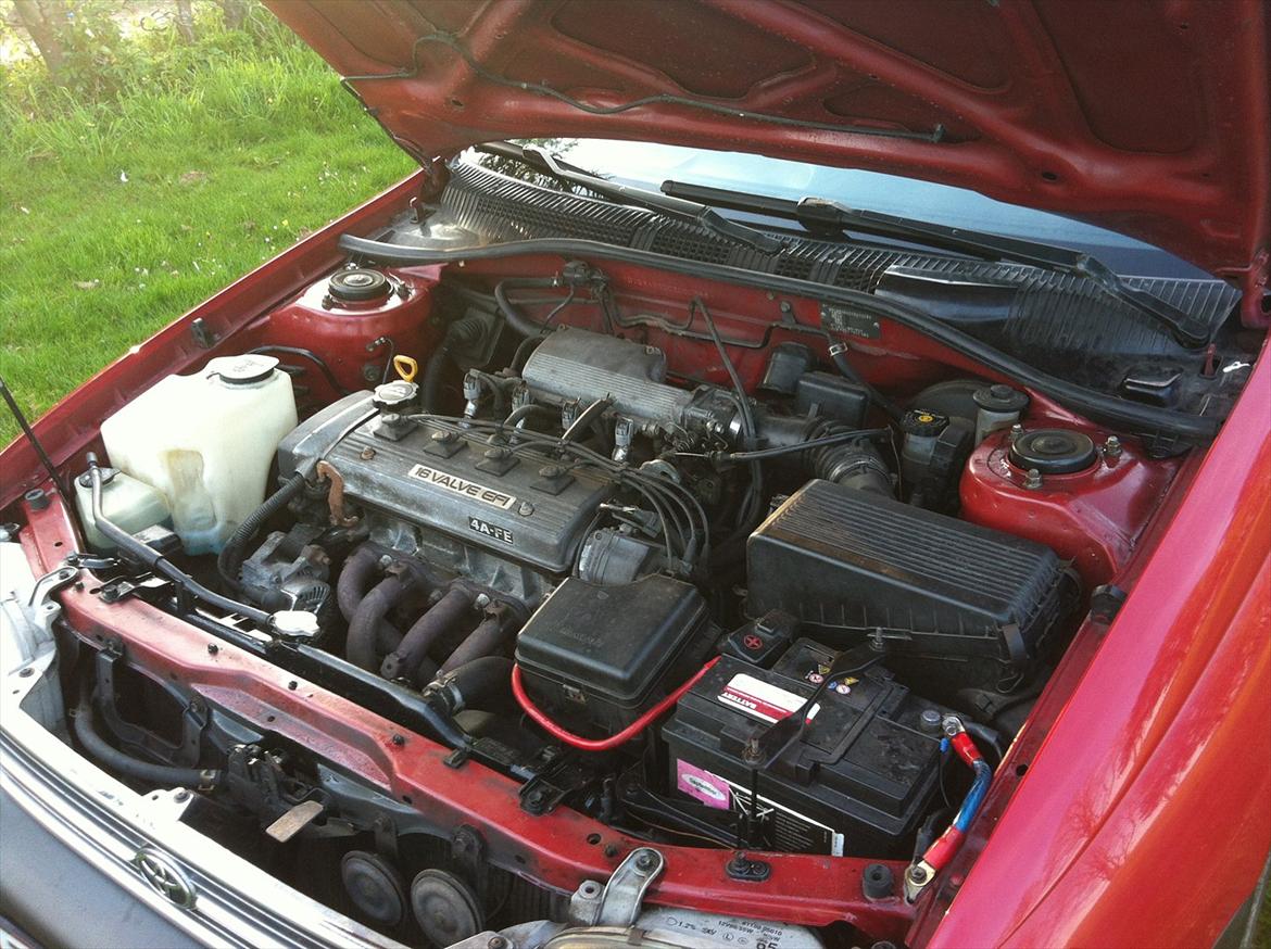 Toyota Carina E 1,6 16V XLi billede 7