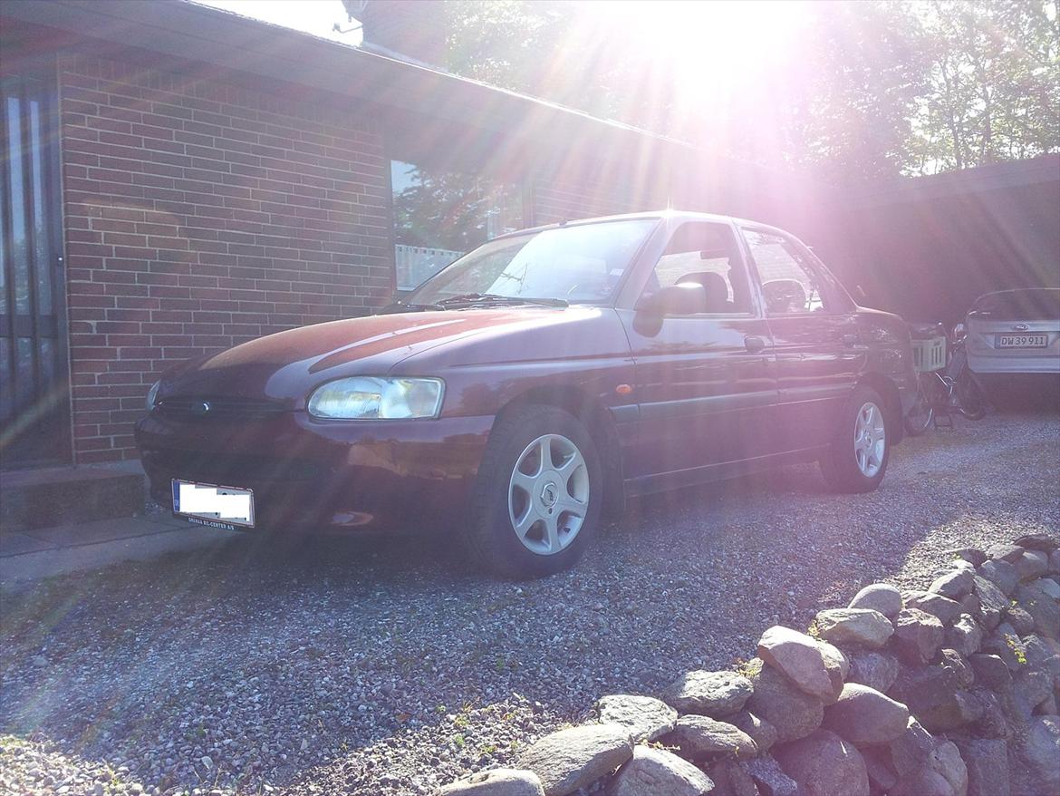 Ford Escort 1.6 Country billede 3