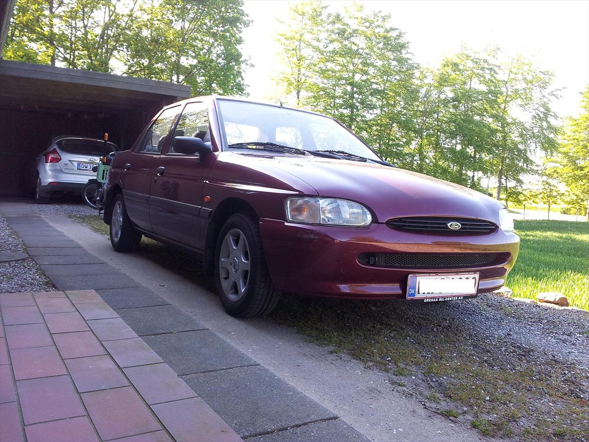 Ford Escort 1.6 Country billede 4