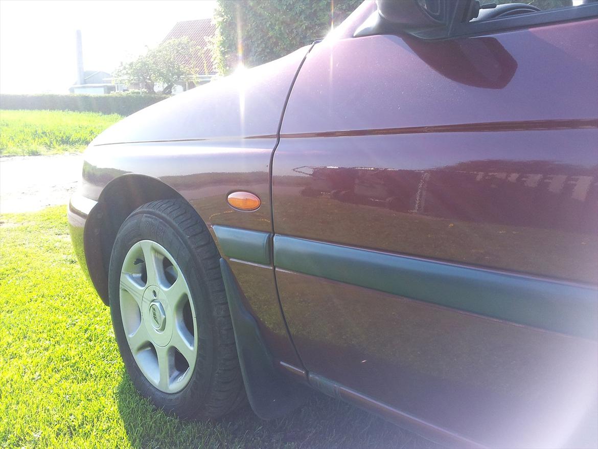 Ford Escort 1.6 Country billede 14