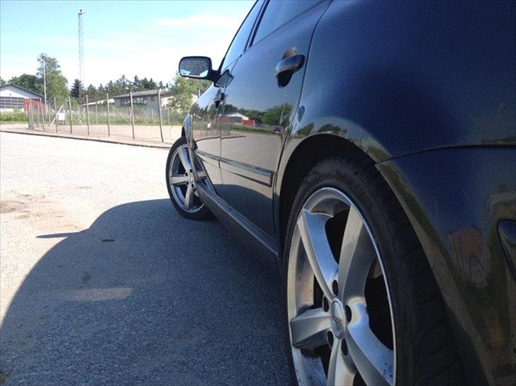 VW Passat 1.8T 20V Limo SOLGT billede 4