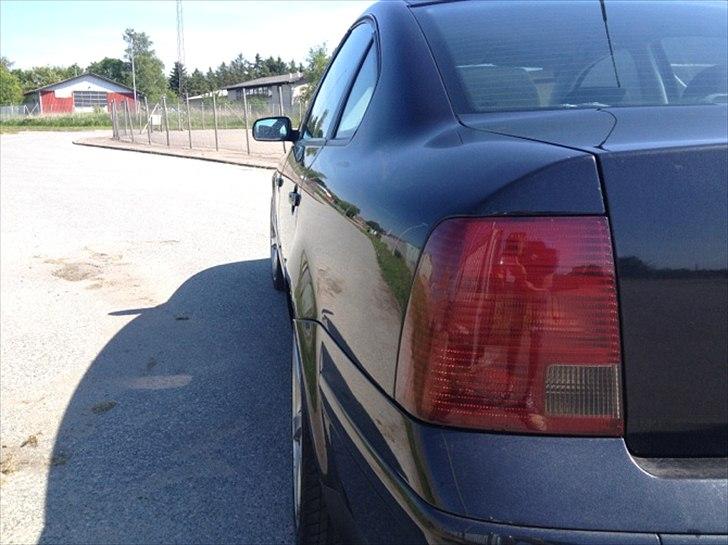 VW Passat 1.8T 20V Limo SOLGT billede 5