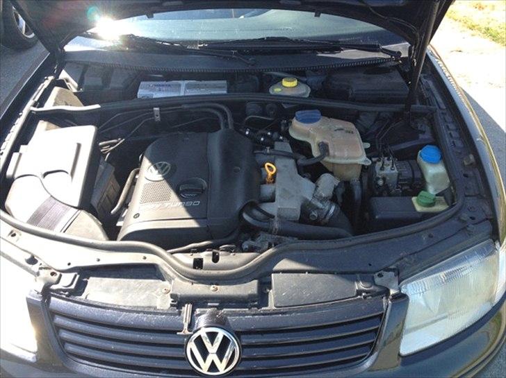 VW Passat 1.8T 20V Limo SOLGT billede 10