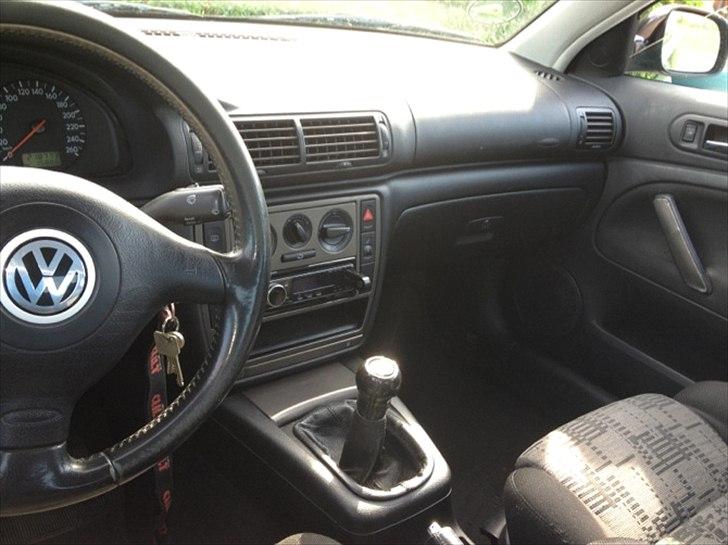 VW Passat 1.8T 20V Limo SOLGT billede 12