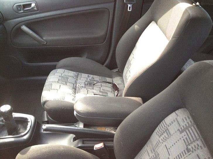 VW Passat 1.8T 20V Limo SOLGT billede 14