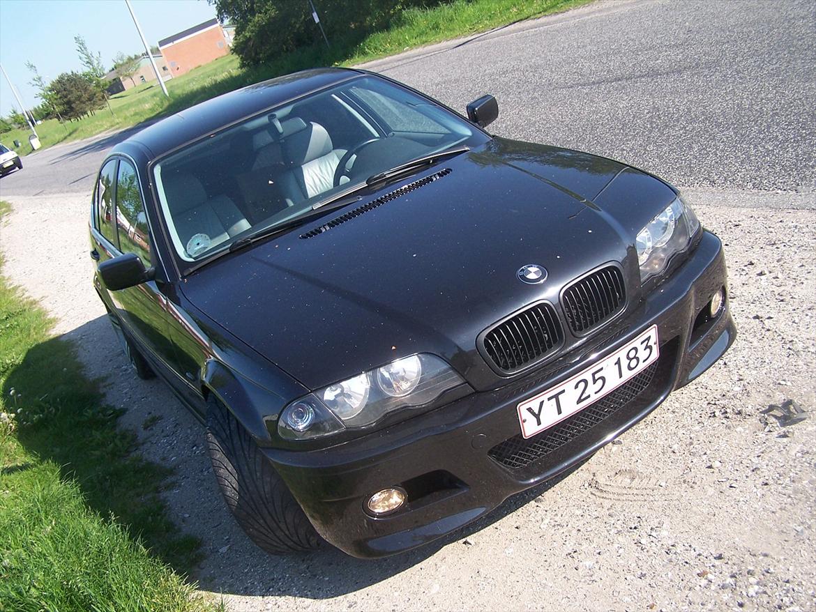 BMW e46 320i (Solgt) - Med den nye M3 kofanger billede 18