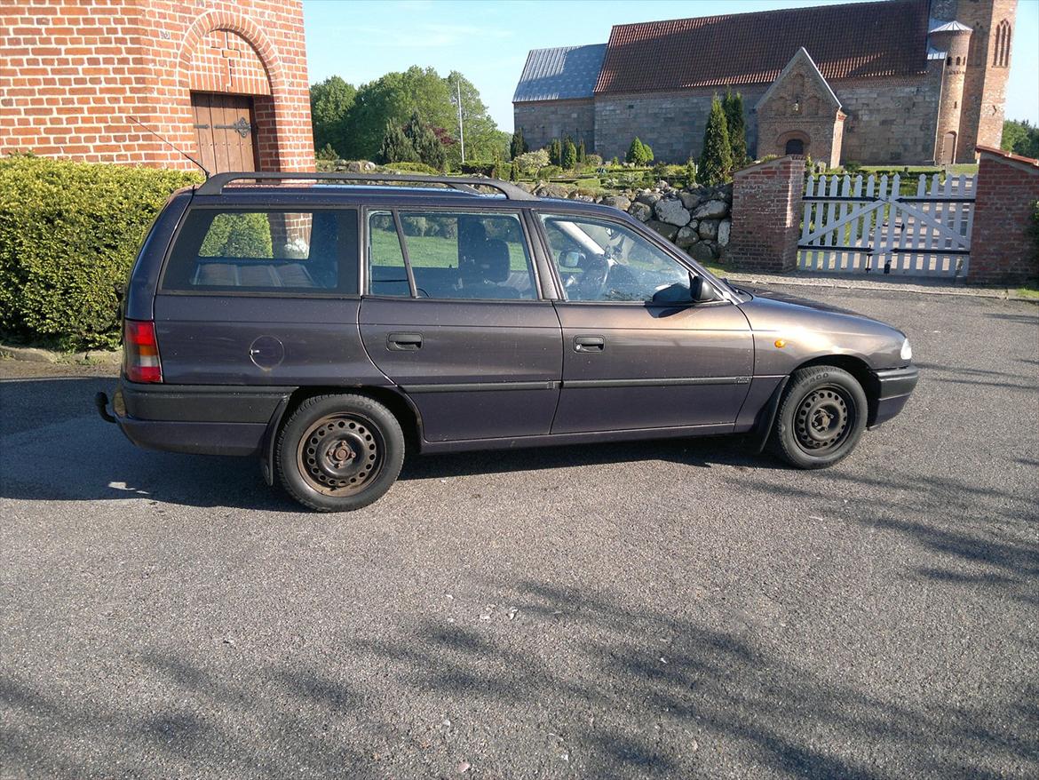 Opel Astra F | Club stc billede 5