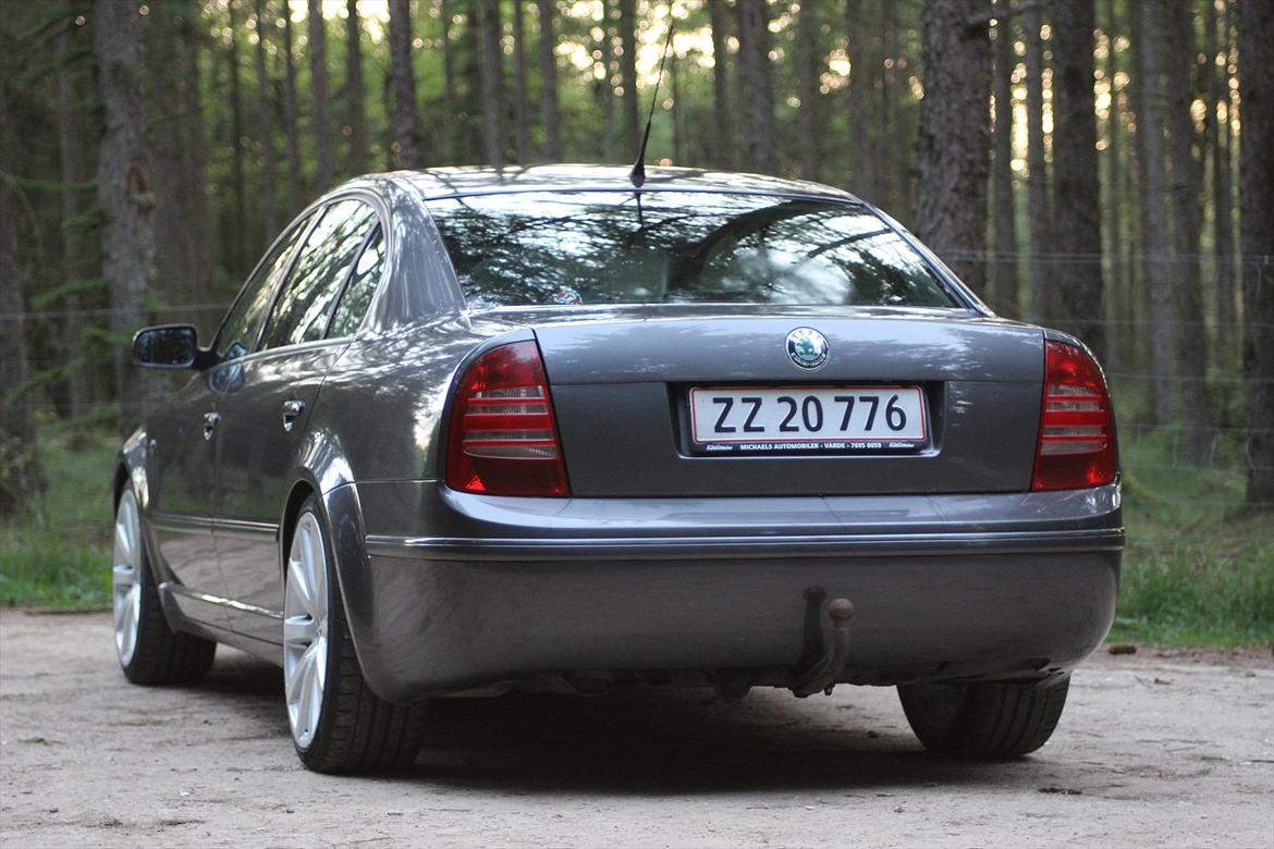 Skoda Superb TDi billede 2