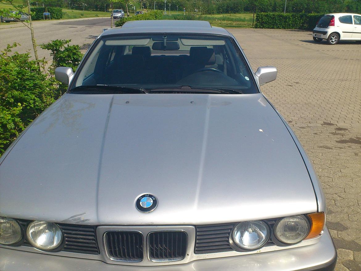 BMW 525i billede 2