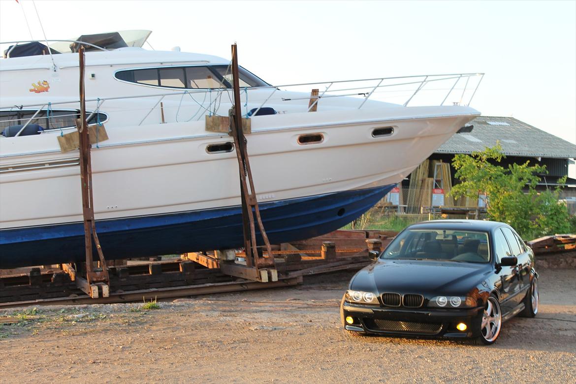 BMW E39 523I <----DuB sA fUcK---->**SOLGT** billede 7