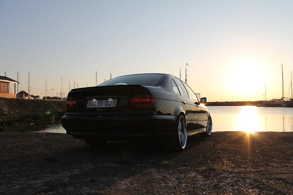 BMW E39 523I <----DuB sA fUcK---->**SOLGT** billede 6