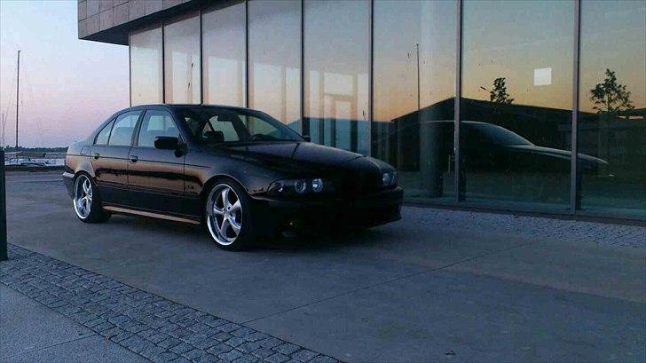 BMW E39 523I <----DuB sA fUcK---->**SOLGT** billede 17