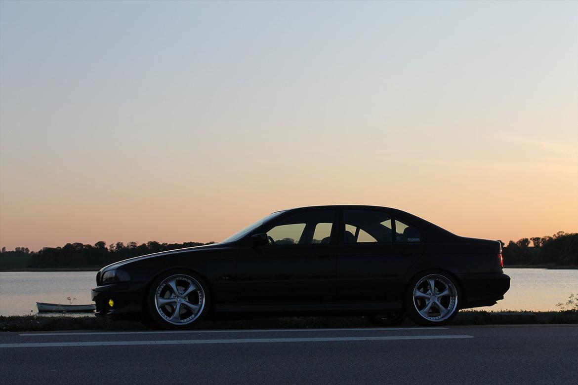 BMW E39 523I <----DuB sA fUcK---->**SOLGT** billede 3