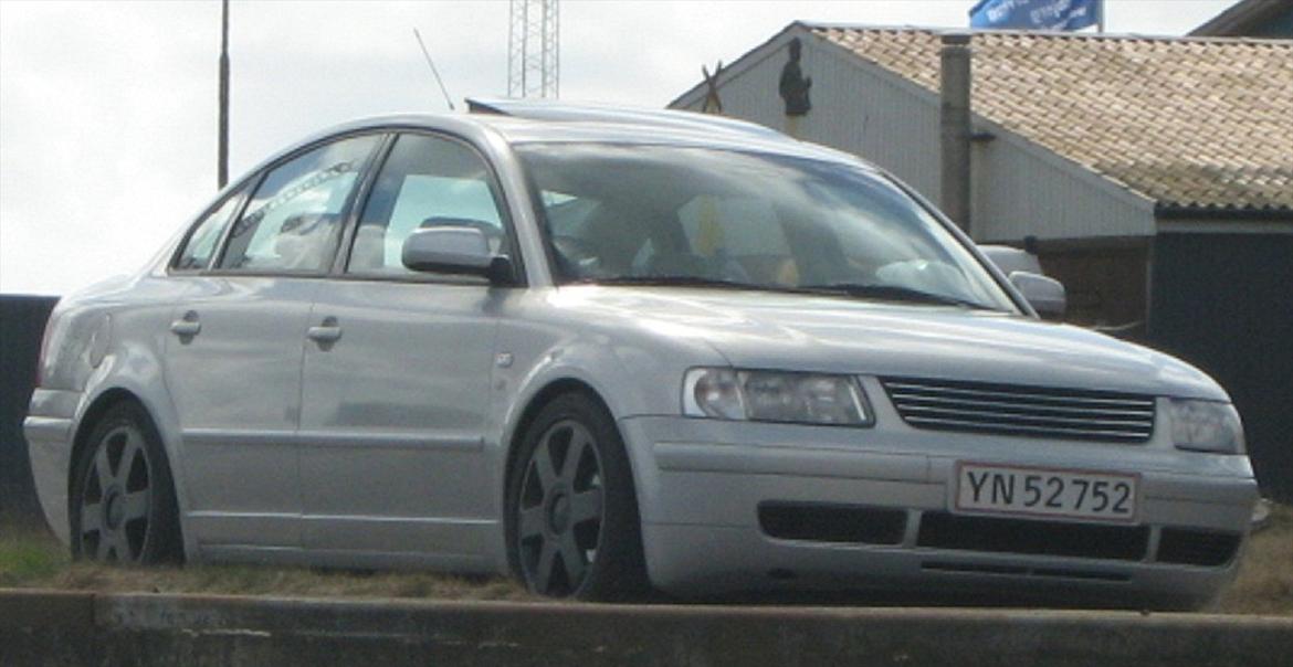 VW Passat 1,8 Turbo HIGHLINE billede 2