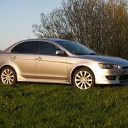 Mitsubishi Lancer Intense 1,8