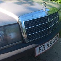 Mercedes Benz 190 2,5 C-Klasse