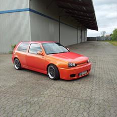 VW Golf 3 cl. Orange lyn! 