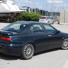 Alfa Romeo 156 2.0 t spark momo
