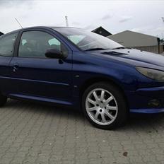 Peugeot 206 GTi (SOLGT)