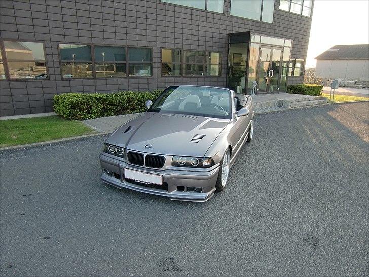 BMW E36 330i Cabriolet billede 2