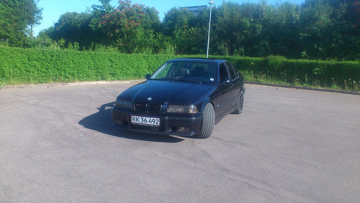 BMW e36 325 billede 1