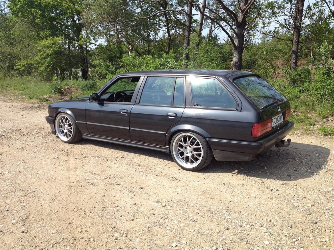 BMW 324 td billede 2