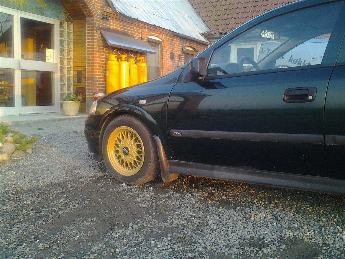 Opel Astra G 2,0 Cdx sedan billede 4