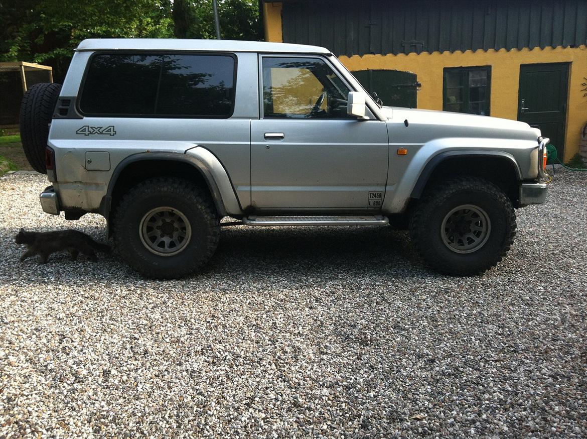 Nissan patrol gr billede 4