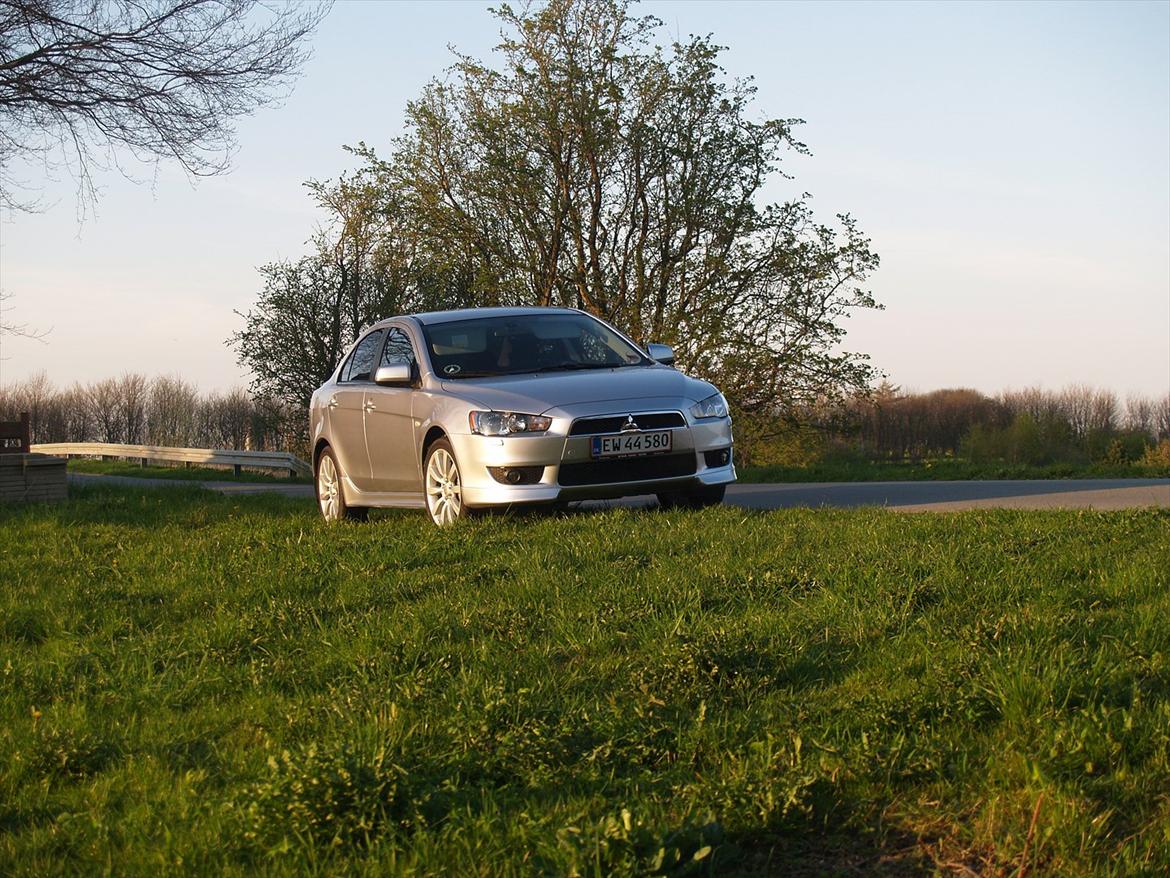 Mitsubishi Lancer Intense 1,8 billede 7