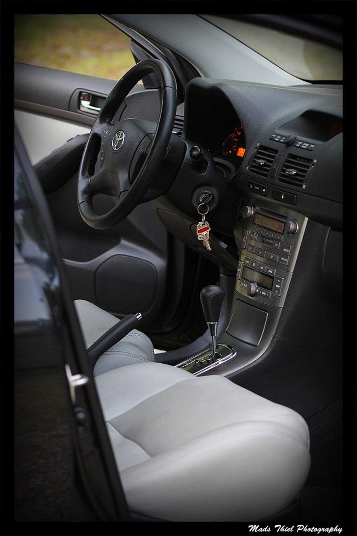 Toyota Avensis 2.4 Linea Sol Aut. billede 5