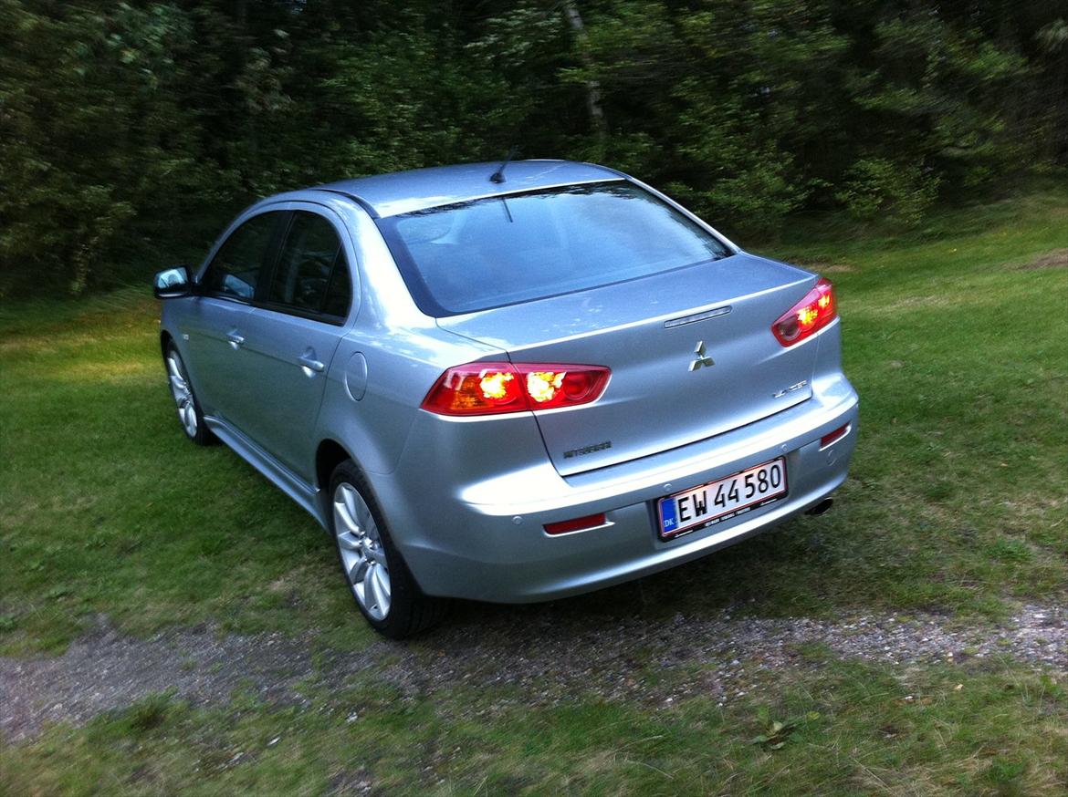 Mitsubishi Lancer Intense 1,8 billede 9