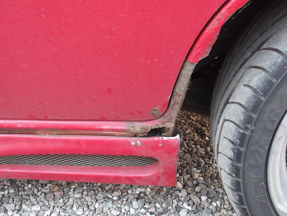 Opel kadet - ja af en bil fra 90 er det meget godt med kun en gennem tæring billede 4