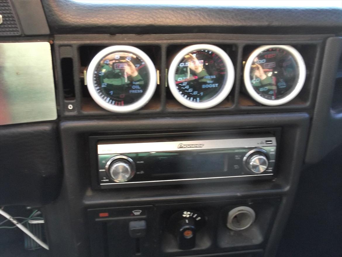 Opel kadet - olie tryk (skal have nyt)
vakum
olie temp billede 9