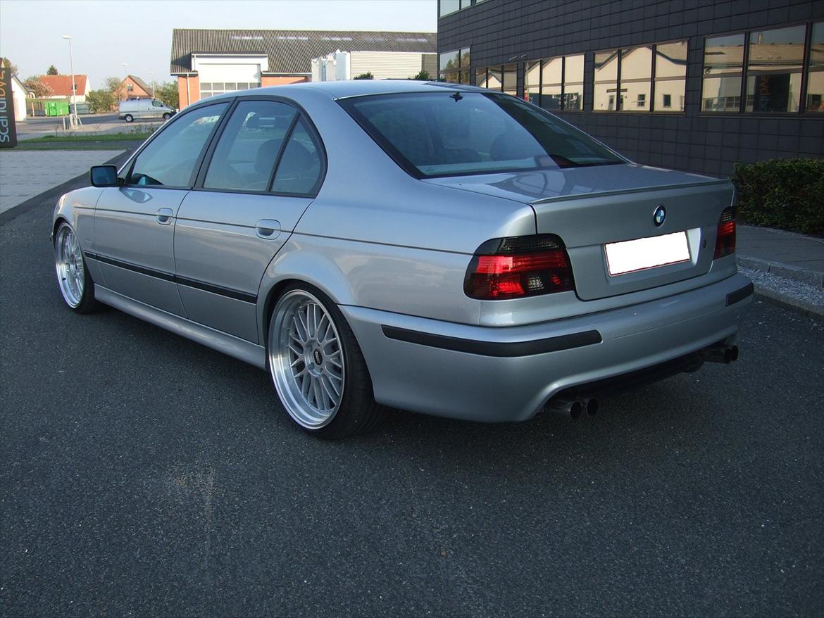 BMW E39 523i billede 2