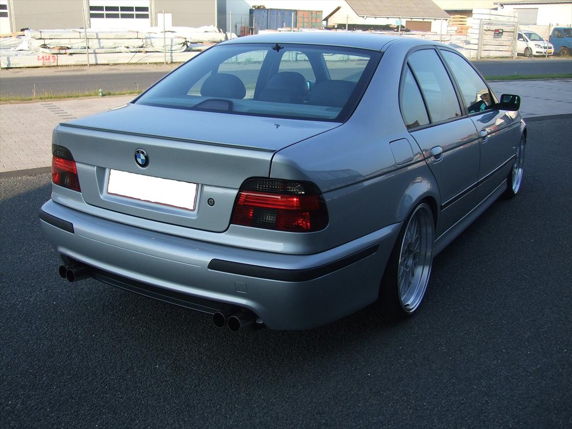 BMW E39 523i billede 3