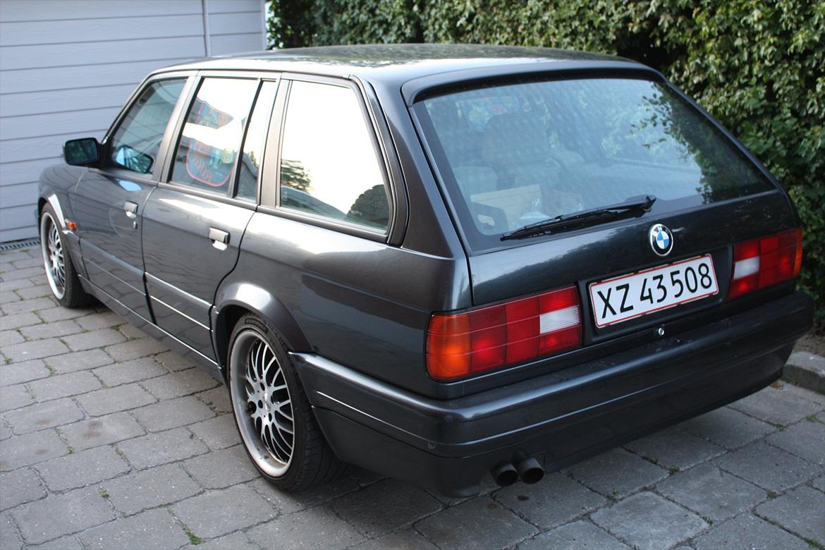 BMW E30 325 Touring - SOLGT billede 6