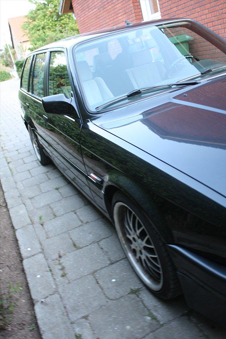 BMW E30 325 Touring - SOLGT billede 8