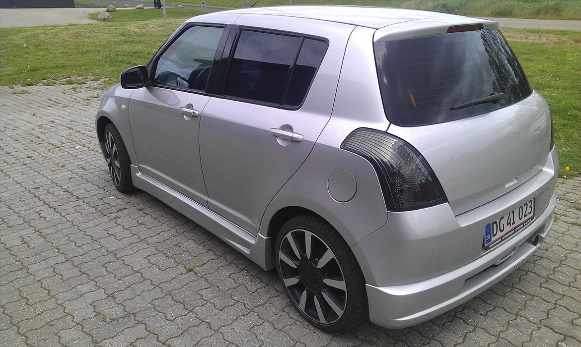 Suzuki swift ¤TØSEN¤ billede 4