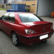 Peugeot 406