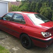 Peugeot 406
