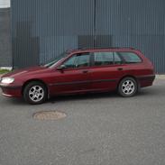 Peugeot 406 