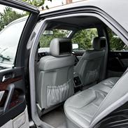 Mercedes Benz 320 SE