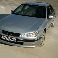 Peugeot 406
