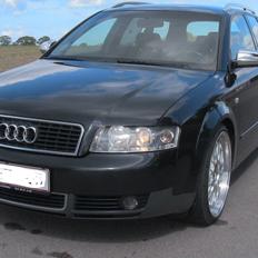 Audi A4 Avant *Total skadet*