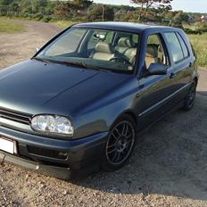 VW golf 3 1,8 solgt
