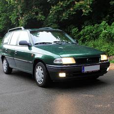 Opel Astra 1.6i Club