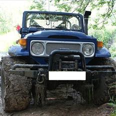 Toyota landcruiser bj42