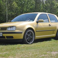 VW Golf IV