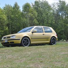 VW Golf IV